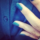 Elle Shirt With Matching Teal Polish & Matte Tips