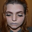Drowned Ophelia Makeup