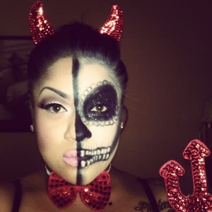 One of the looks i did for Halloween:)