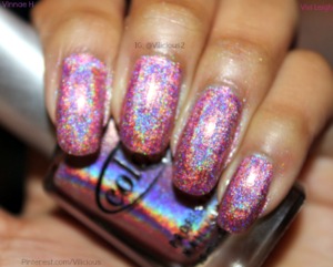 A medium pink linear holo with bluish undertones. This was one or two coats.