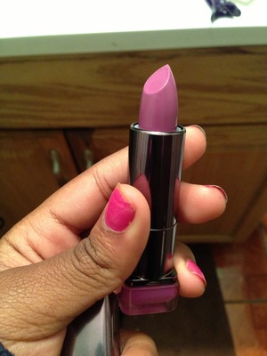 "Divine Divine" by Covergirl. it lasts up to 12 hrs.
