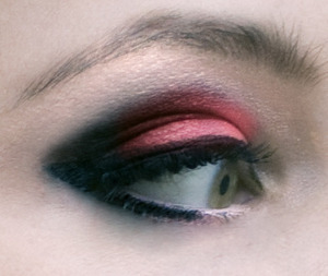 http://makeupinsider.blogspot.com/2011/11/karoline-nilsen-vs-makeup-insider.html