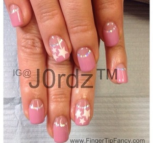 FOR DETAILS GO TO:
http://fingertipfancy.com/purple-deep-french-with-star-nails