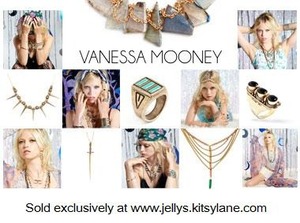 With her pieces found in over 500 of the top specialty stores - not to mention adorning Hollywood celebs and their admiring crowds - designer Vanessa Mooney is one to watch. Self-taught, her inspiration comes from soaking in a spectrum of ethnicities and cultures - and we simply can't get enough!
WWW.JELLYS.KITSYLANE.COM