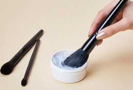 The Ultimate Guide to Cleaning Your Natural Brushes