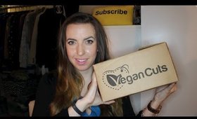 Vegan Cuts Snack Box Unboxing & Review | chelseapearl.com