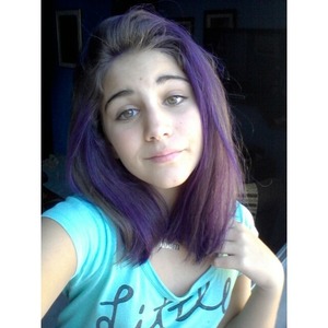 my new Purple hair *u* 