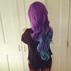 this is not my picture I just happen to love this hair
