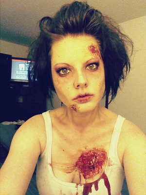 Zombie Halloween makeup