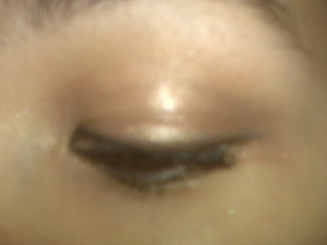 UD smog with MAC woodwinked on top <3