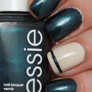 Essie Dive Bar and accent nail