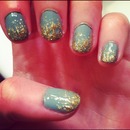 Gold Sparkles Nails
