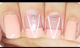 Peachy Nude & White nail art ✩ Martina Ek