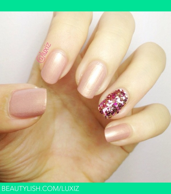 Accent nails | Luxi Z.'s (luxiz) Photo | Beautylish