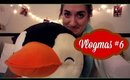 I'M IN LOVE WITH A PENGUIN (Vlogmas #6)