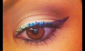 Tutorial: Gradient Glitter Winged Liner