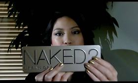 To get Naked again or not to? Review on Urban Decay's Naked 2 Palette