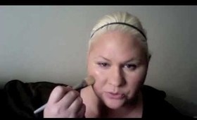 Complexion101: Primer & Foundation (video 1/3)