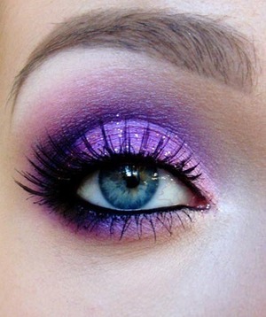 this is not mines, and I love how she did the colors!!! its SO pretty! 