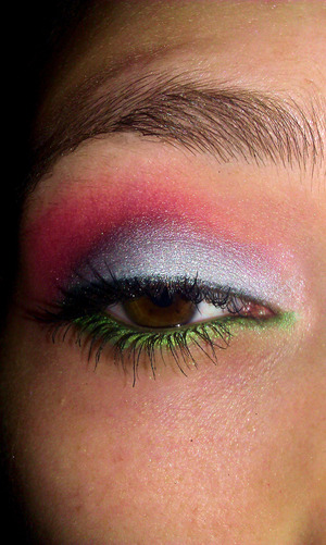 This was a Christmas inspired look, but I don't think the colours work well together...
