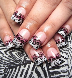 Lace French Manicure