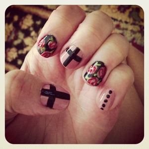 Vintage cross floral nails by me! Done with Essie NAILPOLISH, my favorite!