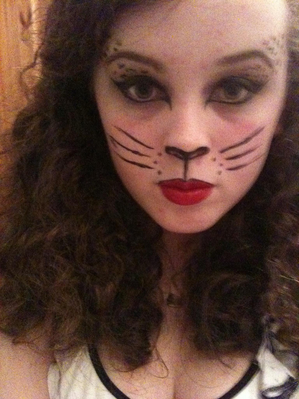 Sexy Cat halloween makeup | Nicole O.'s Photo | Beautylish