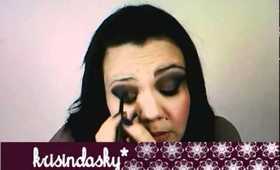 Maquillaje sexy en marron y negro