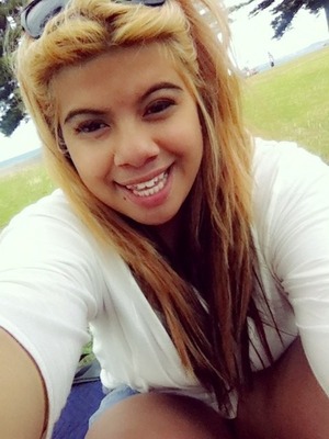 Dee C.