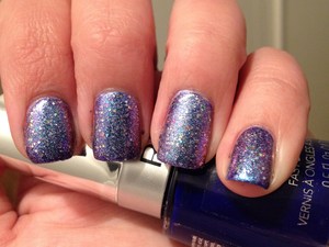 This is soooo pretty! Galaxy nails in a bottle!! 
http://polishmeplease.wordpress.com