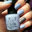 Lilac with leopard print accent nail