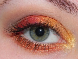 Playing with Sleek's Sunset Palette