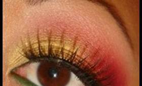 Gold, Red, & Green Christmas Makeup