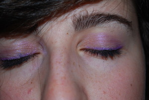 new years eve makeup!
I used an all natural/ organic eyeliner from the health food store
my mac eyeshadow in beautiful iris 
KIKO coloursphere duo matte and pearly eyeshadow in 210 wisteria/orchid
and cover girl nature luxe mascara in very black
