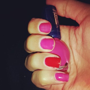 pink and red nails :)