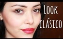 Look clásico, pestañas gigantes + labios rojos