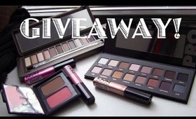 New Year's HUGE INTERNATIONAL MAKEUP GIVEAWAY 2013