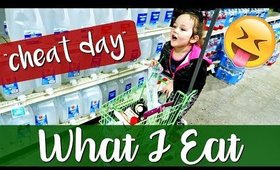 WHAT I EAT IN A DAY | Vlogmas Day 4