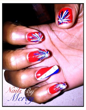 Hello girlies this is one of my 4th of July nail looks. I used wet n wild "everybody loves Raymond" nails art paints in "pearl blue" NYC's long wearing in "French white tip" and topped it off with with my fav fast drying top coat! And wah lah! ;-)