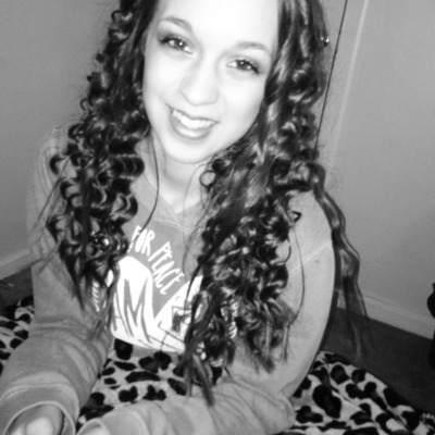 Arianna R.