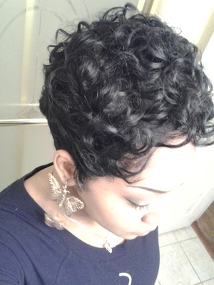 If you love short curls that fall in all the right places, then this one's for you.