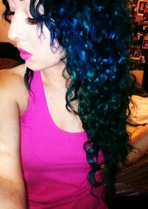 I ombred my hair blue <3