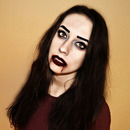 Halloween make-up: Sexy Vampire