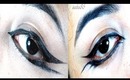 How to apply eyeliner | Episode One : Two easy Winged Eyeliner Styles