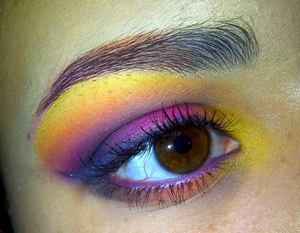 This look is inspired by the beautiful sunsets that occur in my country! :)