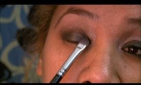 Tutorial, easy smokey eye using UD Naked Palette March 2011