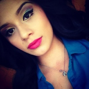 Rainbow eyeshadow/ hot pink lips