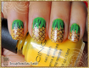 Base: The Icing .:. Lemon Cello On The Rocks with China Glaze .:. Blonde Bombshell

Other: Jordana .:. (Pop Art) Define In Green and Avon .:. Olive Green

Stamping Color: China Glaze .:. Goin’ My Way?

Plate: Mash-39
