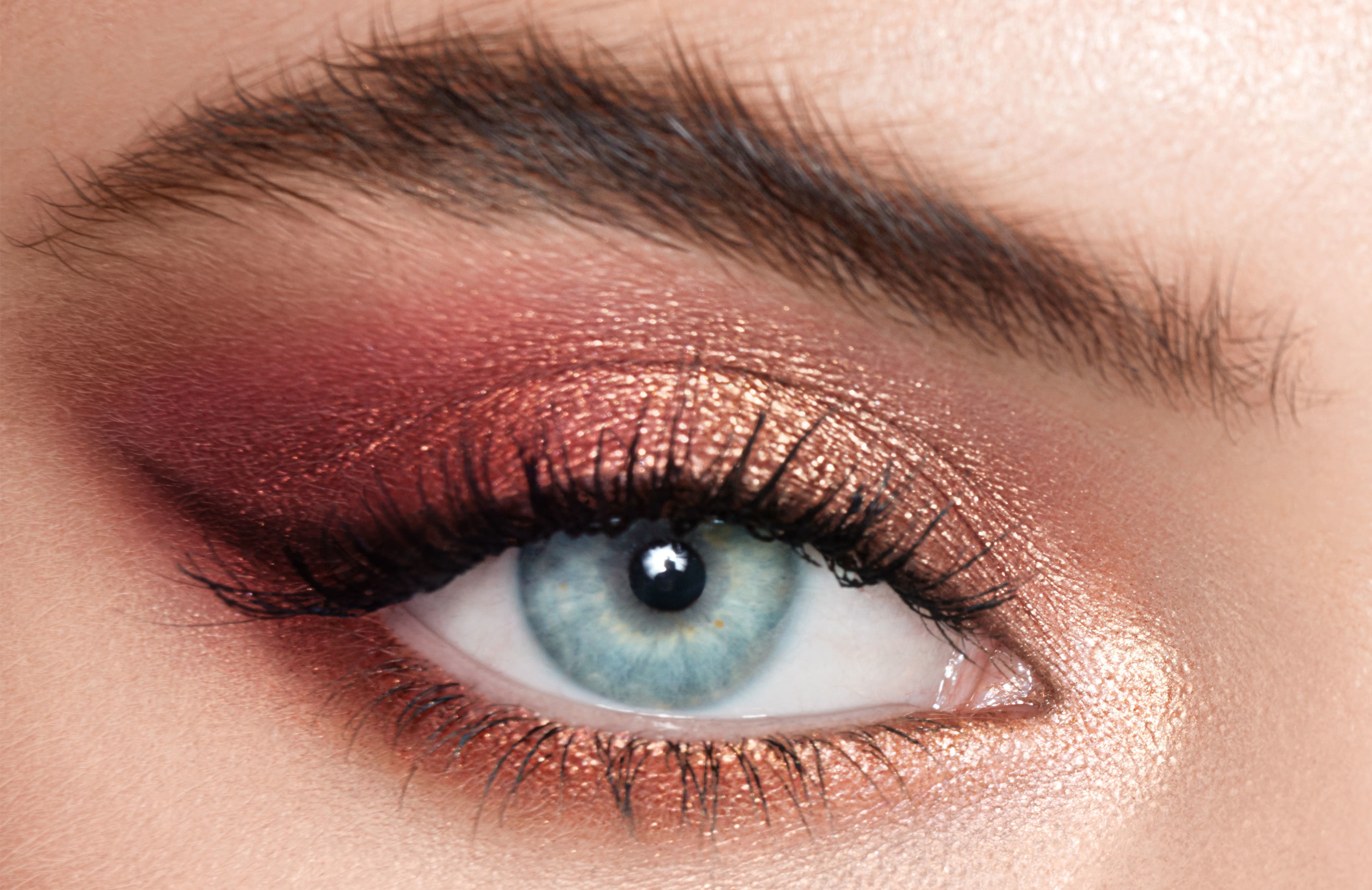 Charlotte Tilbury's ICON Palette Day Look