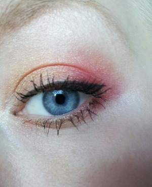 Bright colors blended for a bright summery simple look. I used Ulta eyeshadows in Honey Bee, Mimosa, and Cherry Bomb. Any blendable yellow, orange, and highly pigmented warm pink/red would work to recreate it.